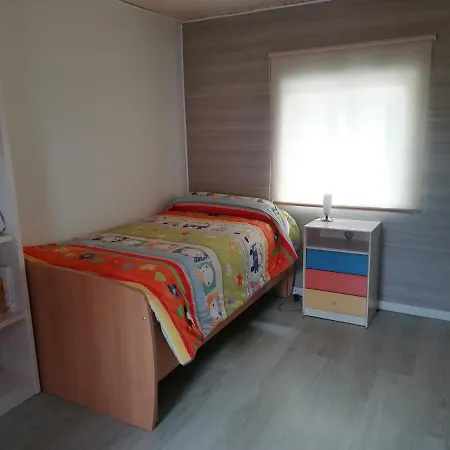 Planta Baja De Casa Con Patio Ferienhaus Vigo